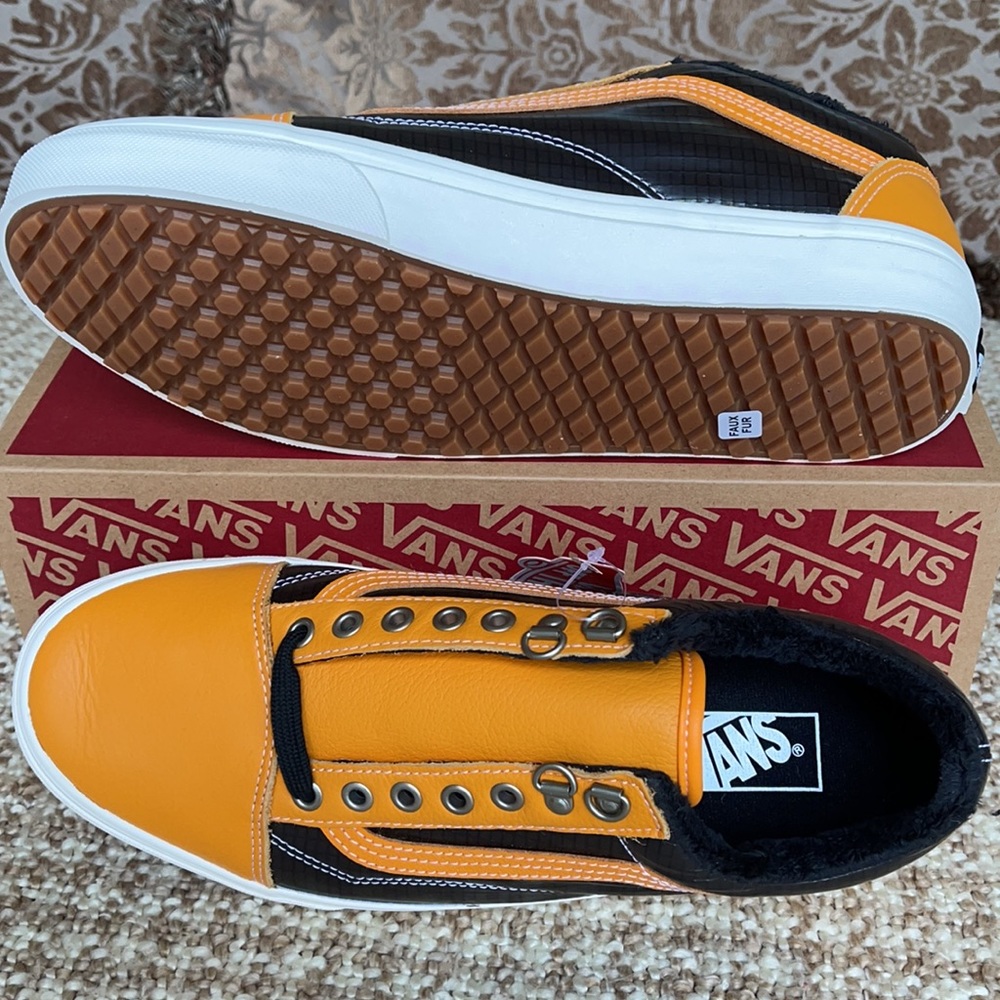 Vans Old Skool Mte Apricot/Black WMNS - Picture 7 of 16